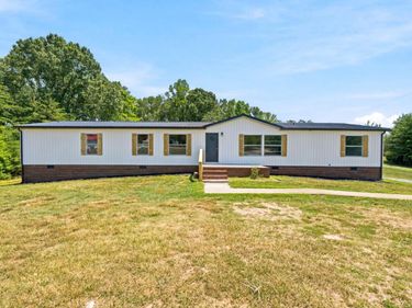175 Meadowview Lane, Axton, VA 54054