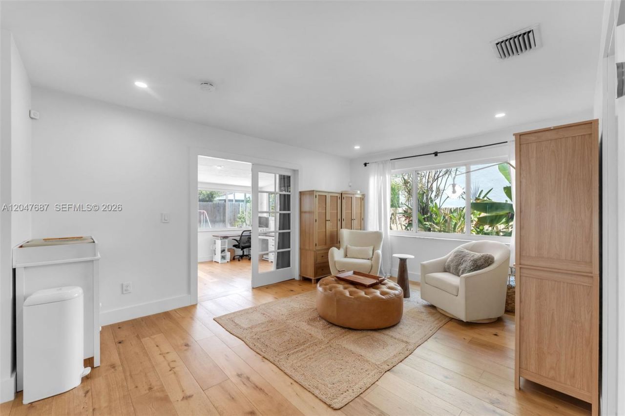 4035 SW 14th St, Miami, FL 33134 Photo