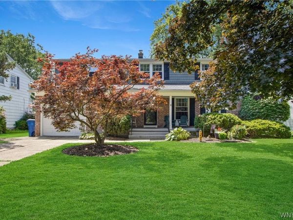 101 Willow Green Drive, Buffalo, NY 14228