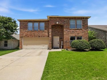 4209 Birch Creek Road, Fort Worth, TX 76244