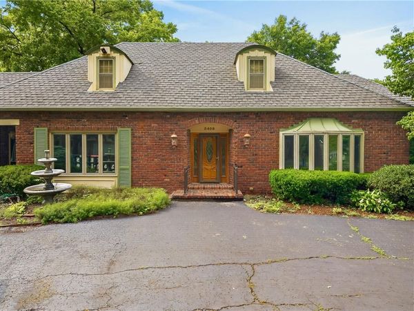 3408 Shady Bend Drive, Independence, MO 64052