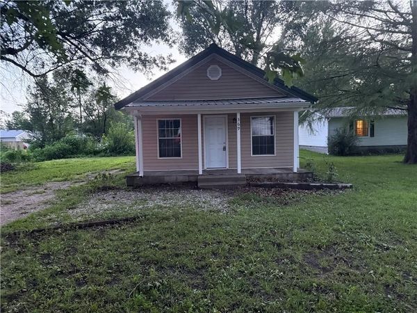 369 Martin Avenue, Asbury, MO 64832