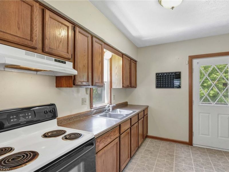 6519 Sanborn Road, Ashtabula, OH 44004 Photo 13