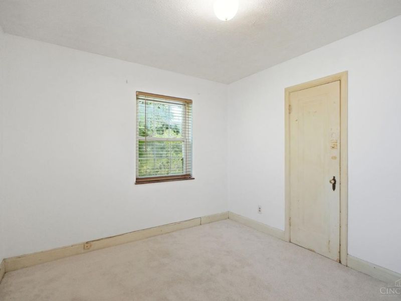 5251 Relluk Drive, Green Township, OH 45238 Photo 13