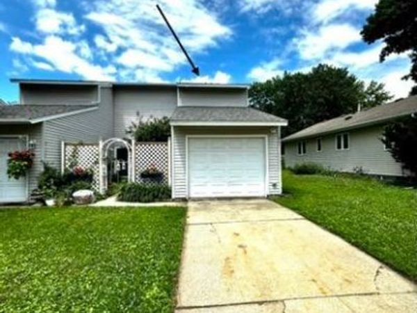1821 28th Street NW, Rochester, MN 55901