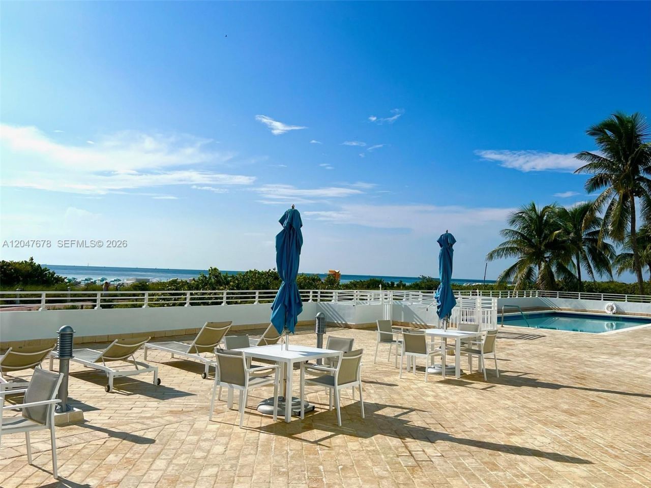 345 Ocean Dr , Unit 525, Miami Beach, FL 33139 Photo