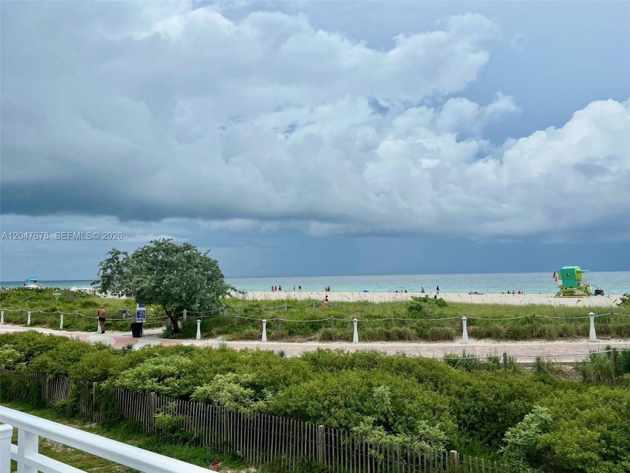 345 Ocean Dr , Unit 525, Miami Beach, FL 33139 Photo