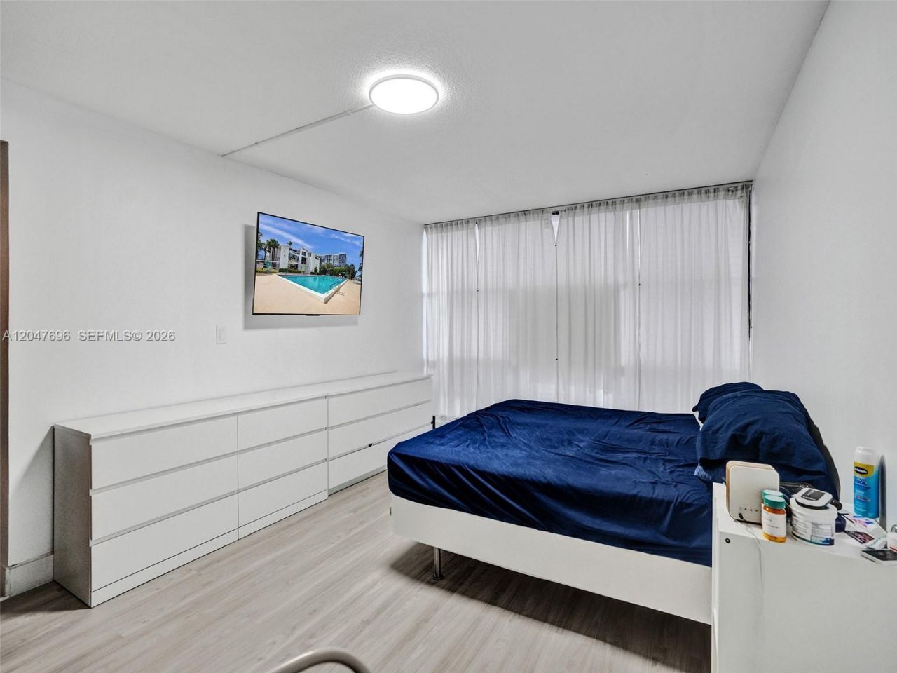 800 Parkview Dr , Unit 131, Hallandale Beach, FL 33009 Photo