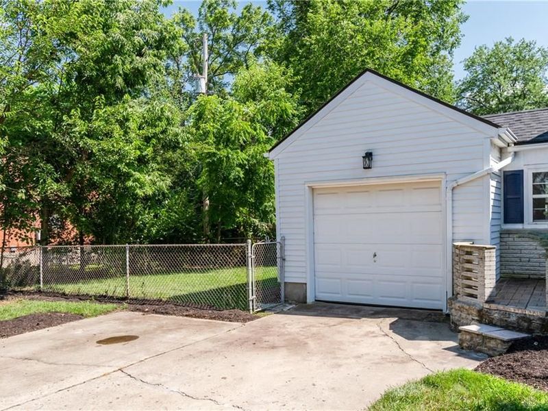 2000 Shroyer Road, Oakwood, OH 45419 Photo 49