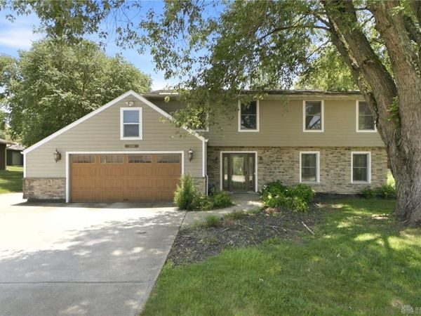 3091 Shakertown Road, Beavercreek, OH 45434