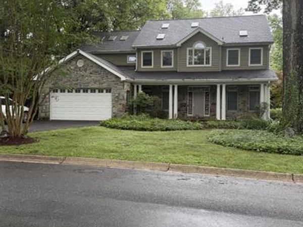 6706 MELODY LANE , BETHESDA, MD 20817