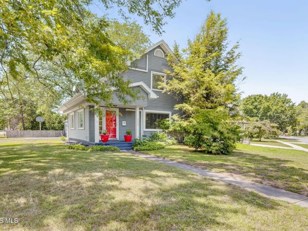 203 Haskins Road, Bowling Green, OH 43402