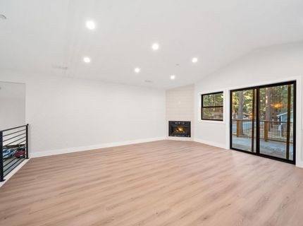 1078 Reno Ave, South Lake Tahoe, CA 96150 Photo