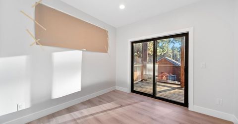 1078 Reno Ave, South Lake Tahoe, CA 96150 Photo