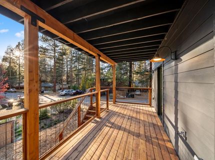 1078 Reno Ave, South Lake Tahoe, CA 96150 Photo