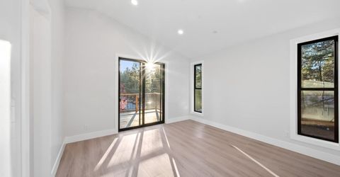 1078 Reno Ave, South Lake Tahoe, CA 96150 Photo