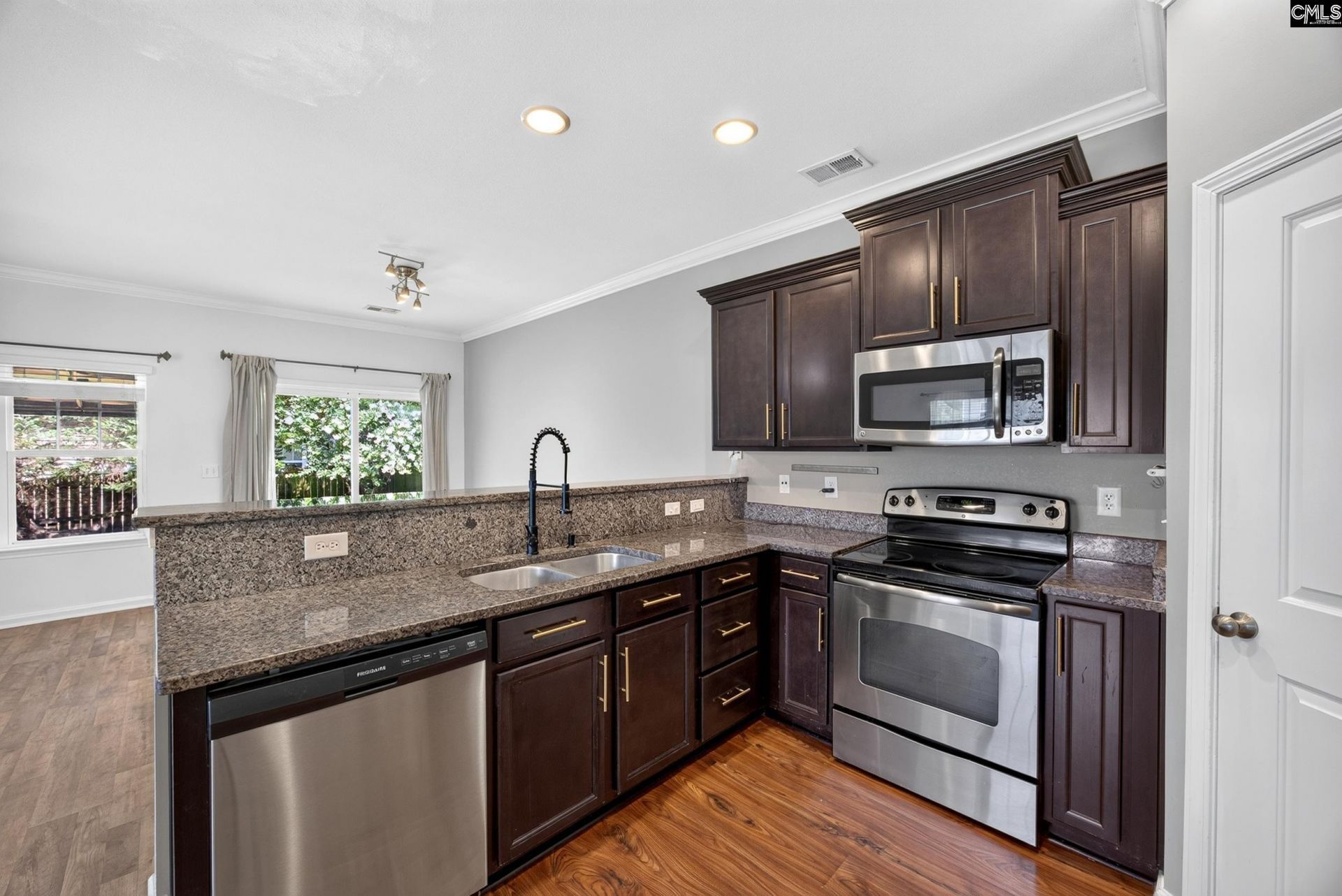 26 Eason Court  Photo 10