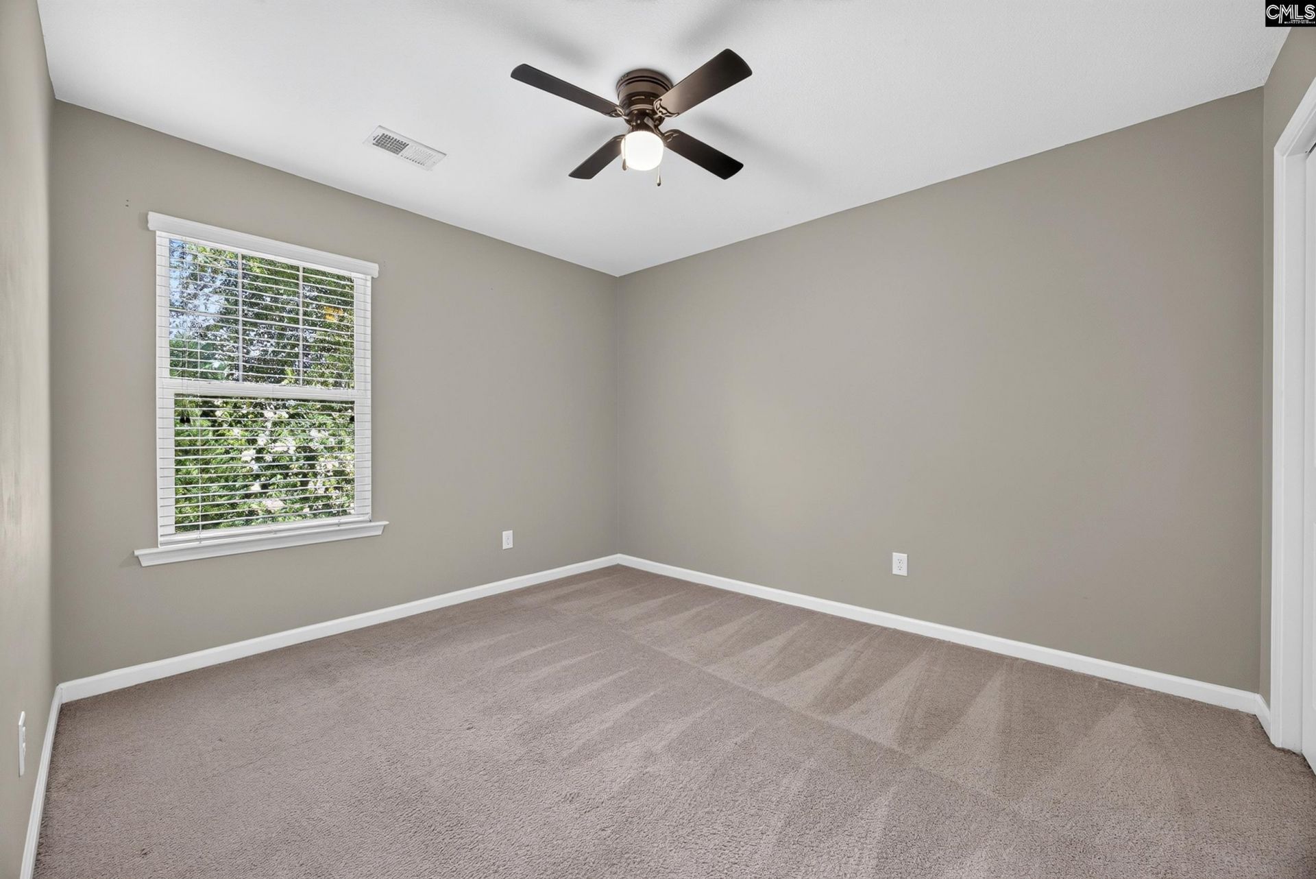 26 Eason Court  Photo 30
