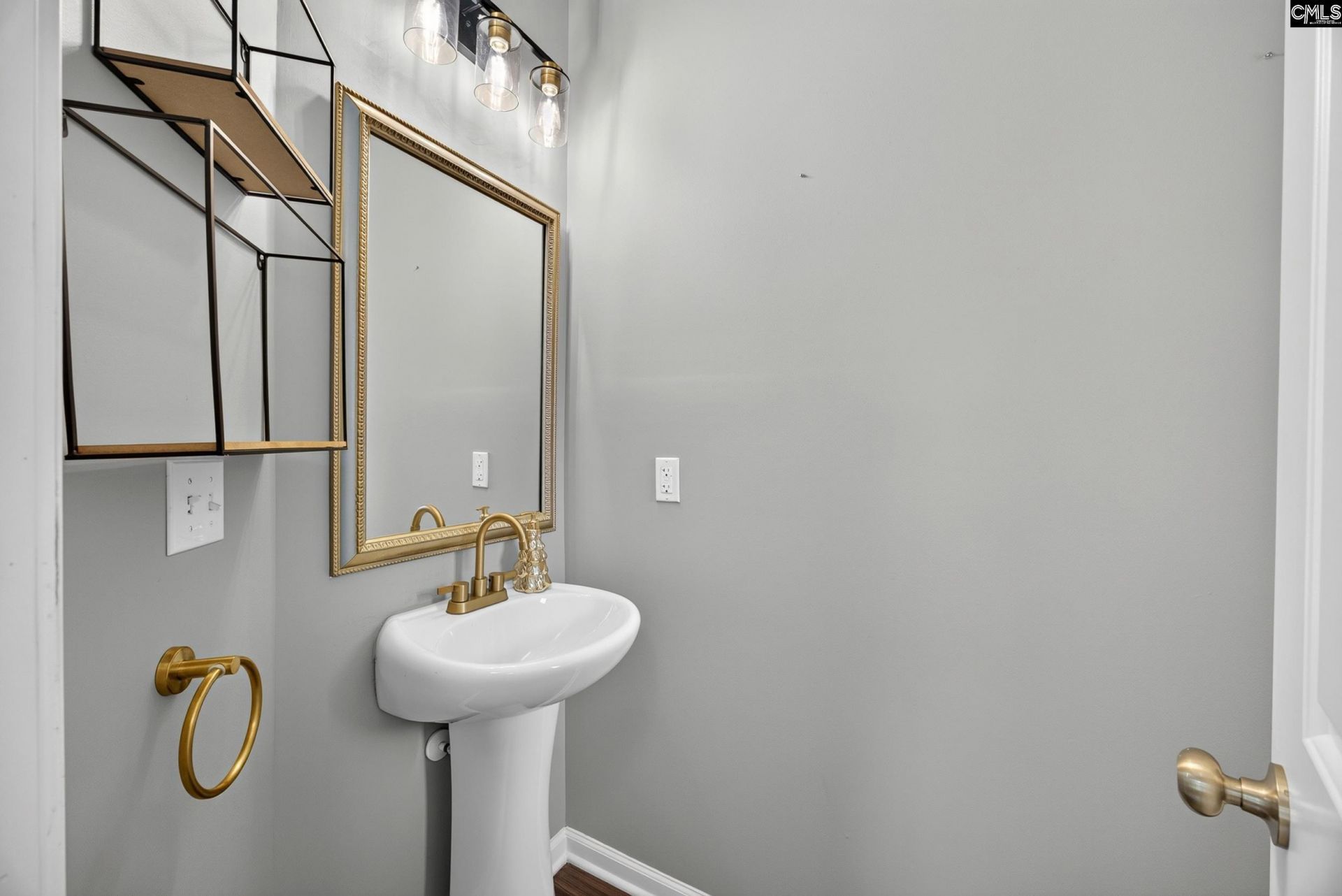 26 Eason Court  Photo 6