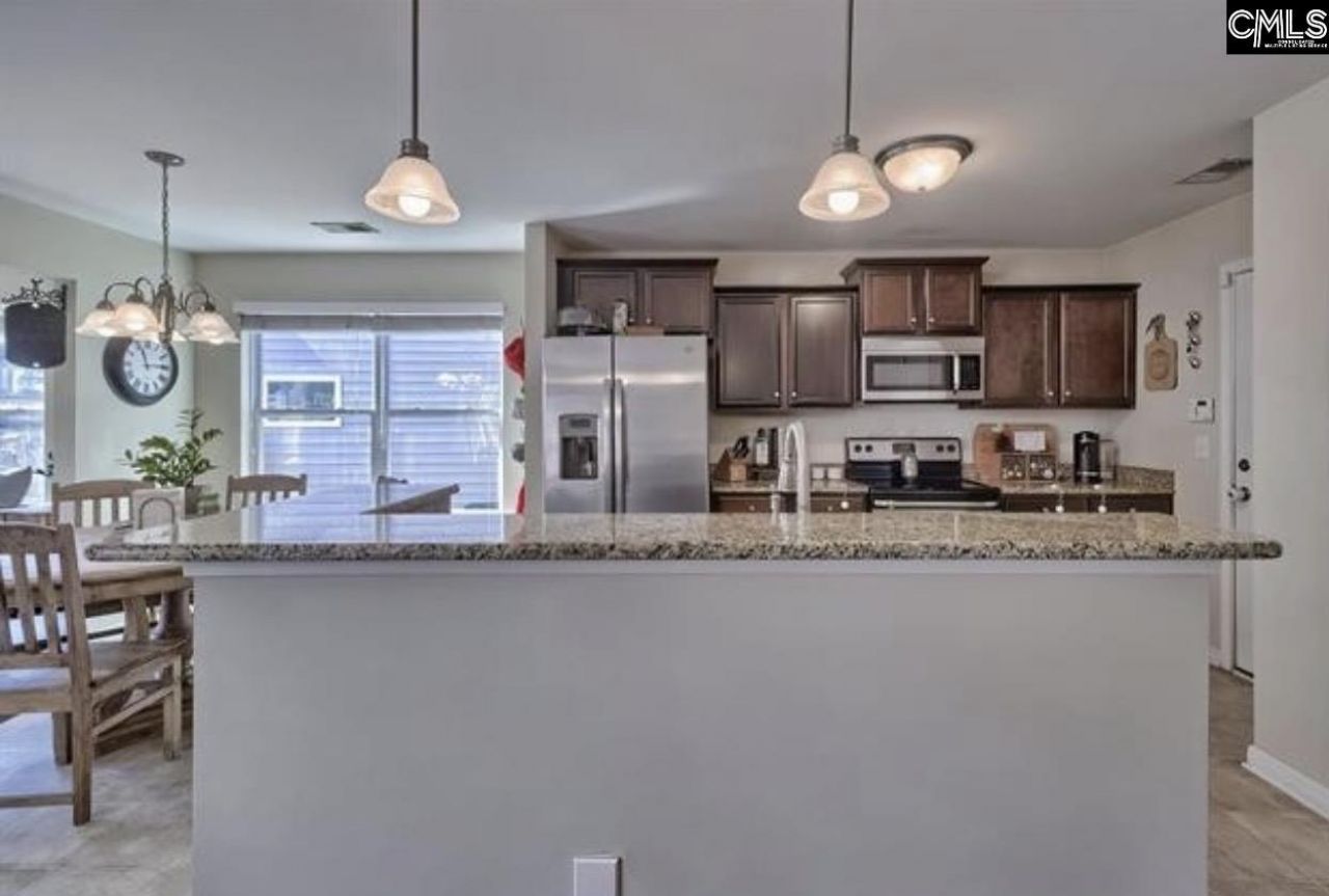 401 Hawkeye Court  Photo 11