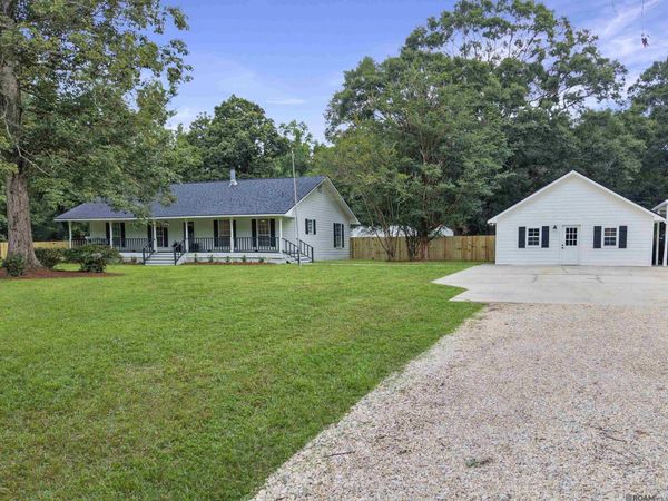 9335 Jennifer Lynn Rd, Denham Springs, LA 70706