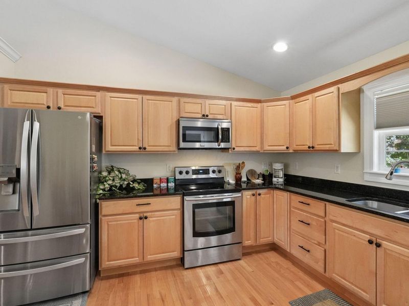 518A Hickory Lane, Howard, OH 43028 Photo 14