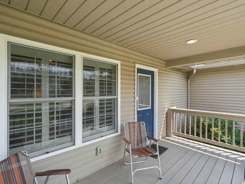 518A Hickory Lane, Howard, OH 43028 Photo 4