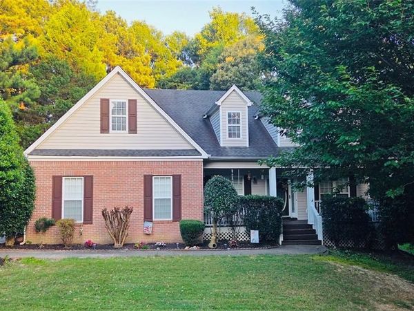 123 W Castle View Drive , Braselton, GA 30517