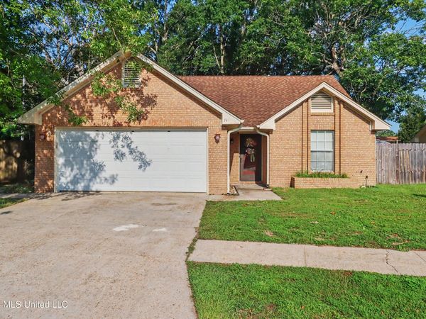 741 Whitney Drive, Biloxi, MS 39532