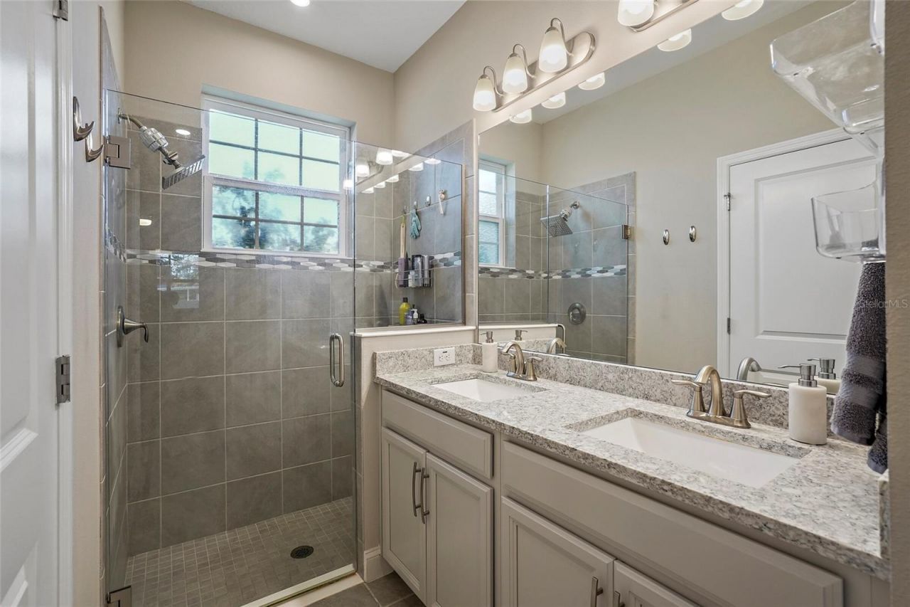 5246 Neil Drive , Saint Petersburg, FL 33714 Photo