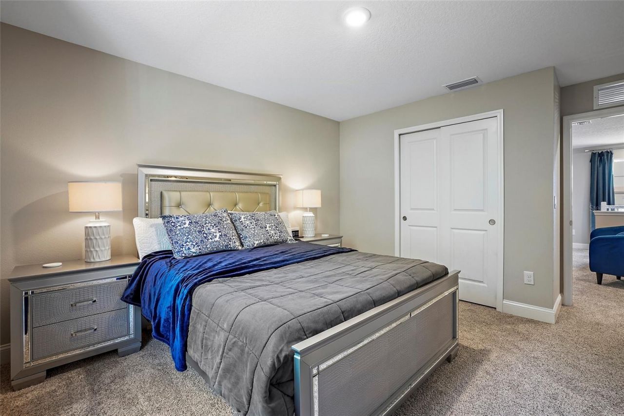 5246 Neil Drive , Saint Petersburg, FL 33714 Photo