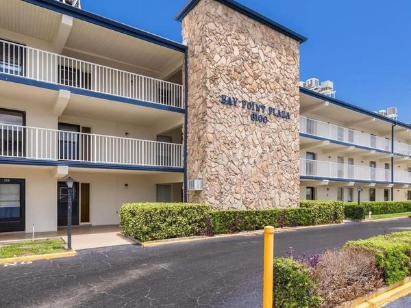 6100 12TH STREET S, Unit 107, ST PETERSBURG, FL 33705
