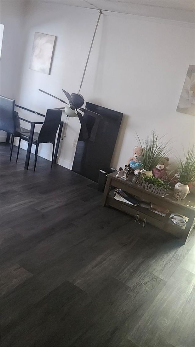 6100 12th Street S, Unit 107, Saint Petersburg, FL 33705 Photo