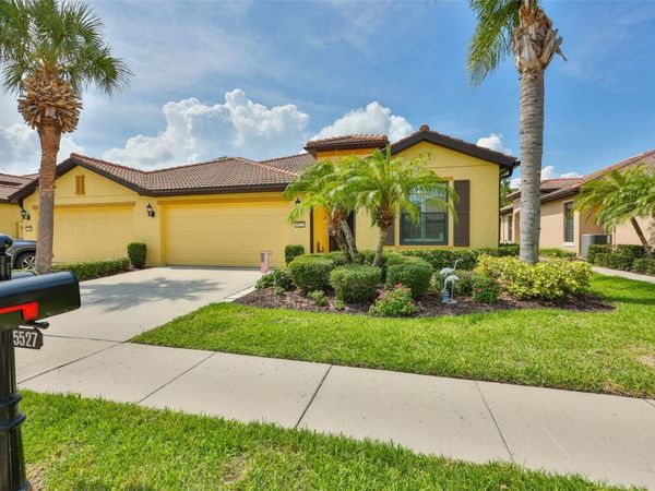 5527 SUNSET FALLS DRIVE , APOLLO BEACH, FL 33572