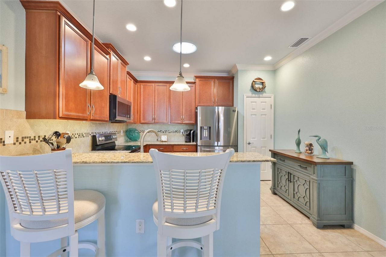 5527 Sunset Falls Drive , Apollo Beach, FL 33572 Photo