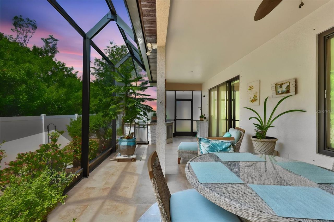 5527 Sunset Falls Drive , Apollo Beach, FL 33572 Photo