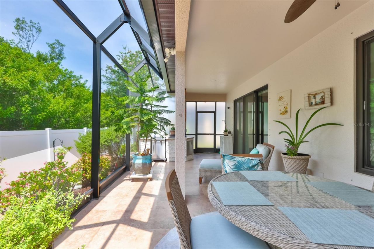 5527 Sunset Falls Drive , Apollo Beach, FL 33572 Photo
