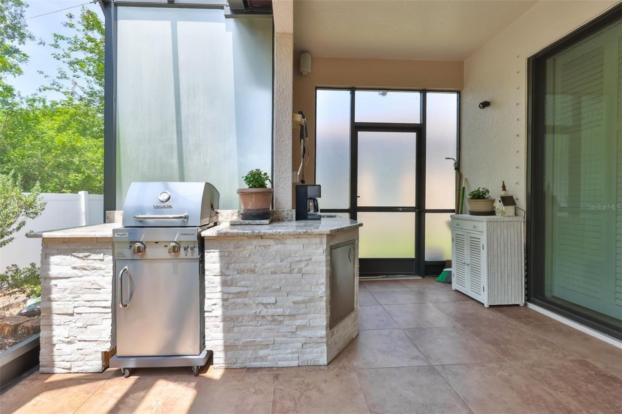 5527 Sunset Falls Drive , Apollo Beach, FL 33572 Photo