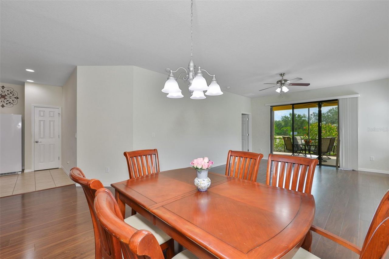 5618 Sunset Falls Drive , Apollo Beach, FL 33572 Photo
