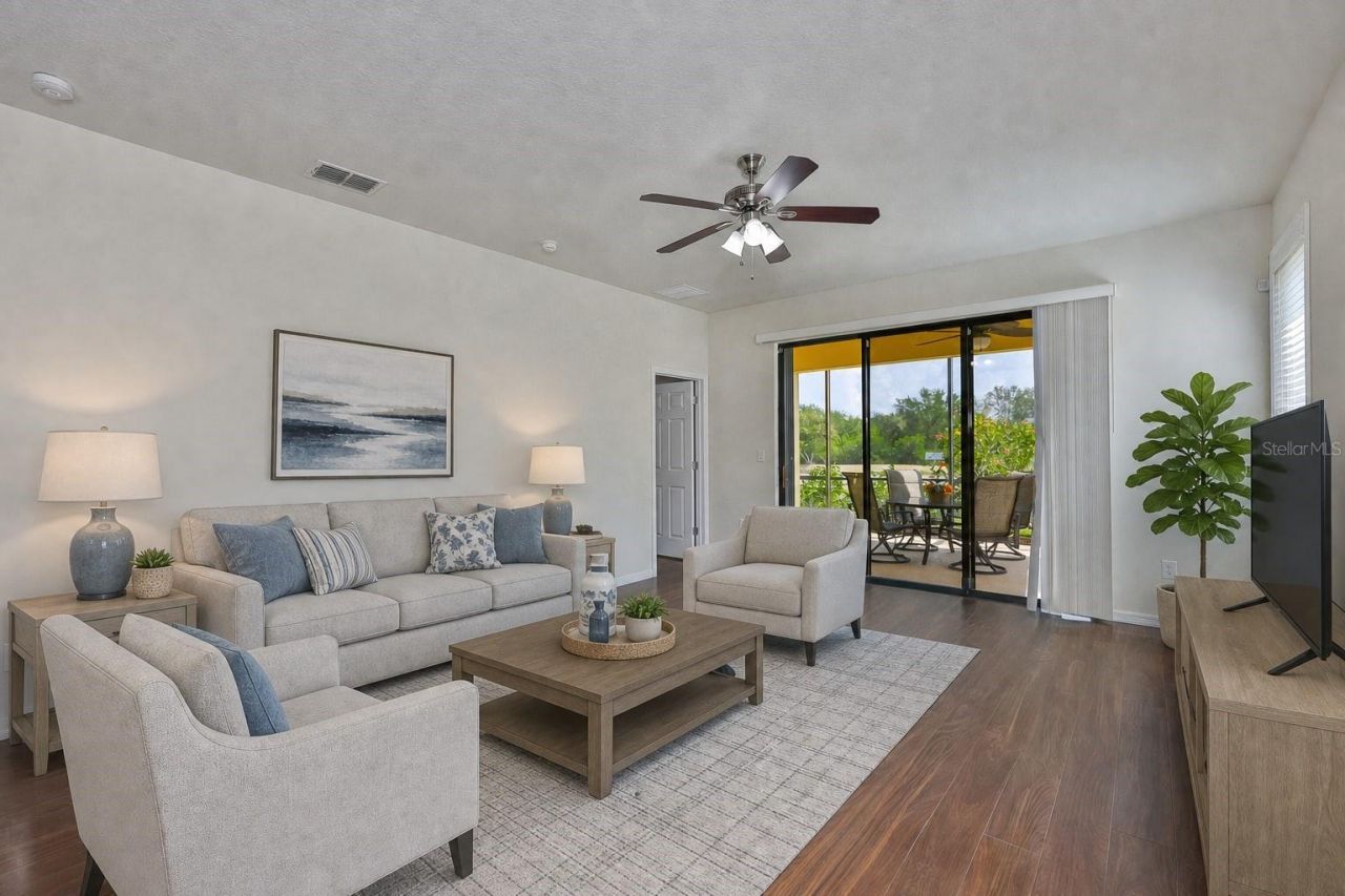 5618 Sunset Falls Drive , Apollo Beach, FL 33572 Photo