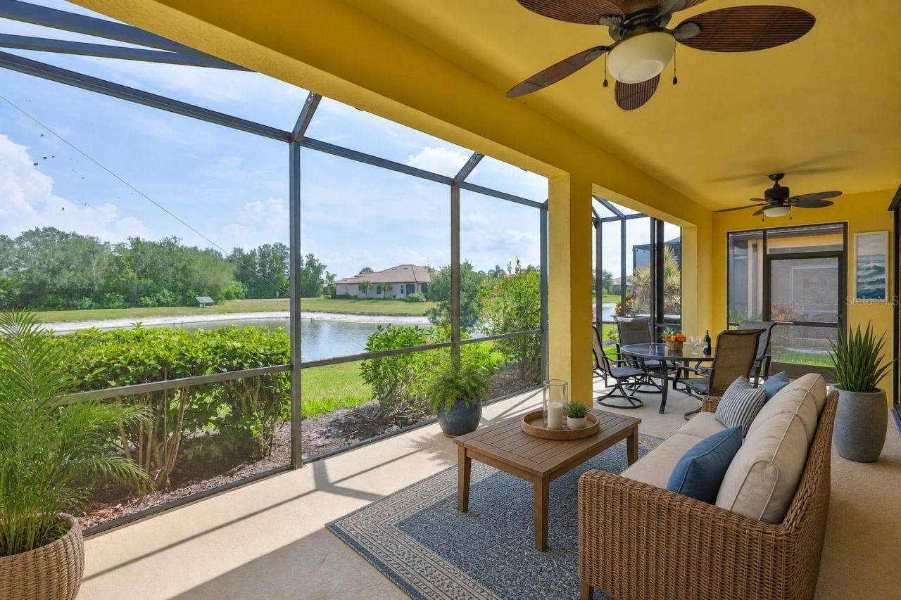 5618 Sunset Falls Drive , Apollo Beach, FL 33572 Photo