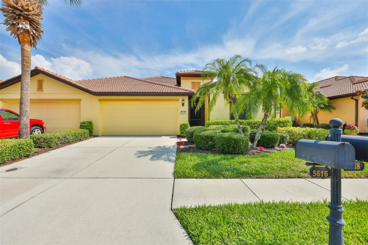 5618 Sunset Falls Drive , Apollo Beach, FL 33572 Photo