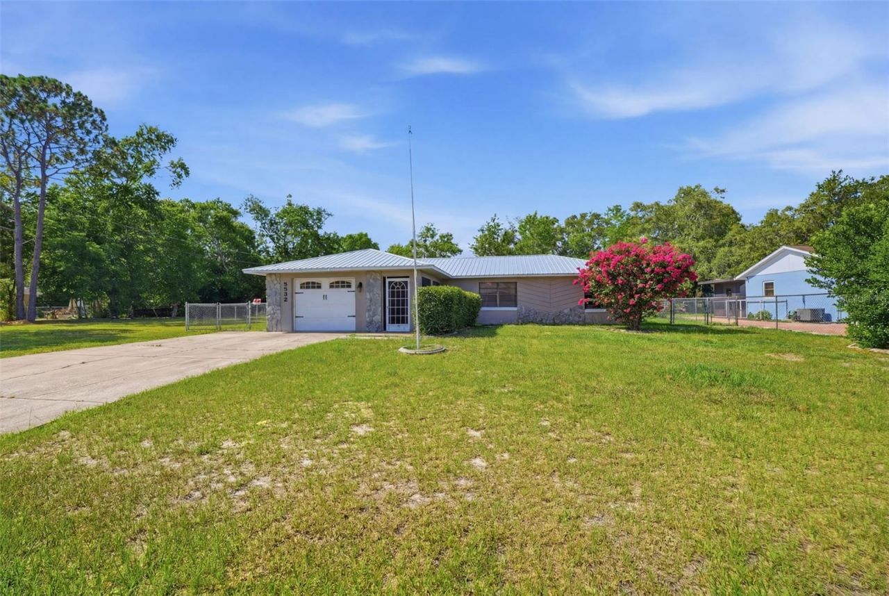 5552 W Irving Court , Homosassa, FL 34448 Photo