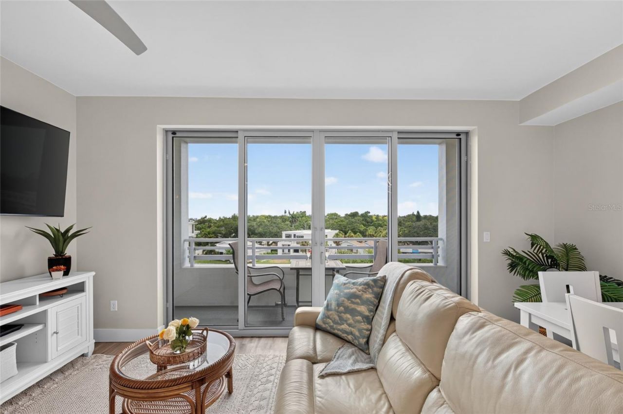 1709 N Tamiami Trail , Unit 505, Sarasota, FL 34234 Photo