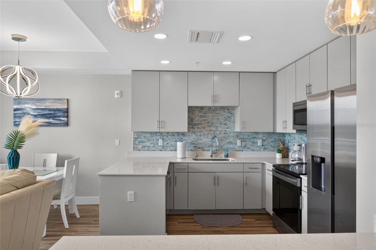 1709 N Tamiami Trail , Unit 505, Sarasota, FL 34234 Photo