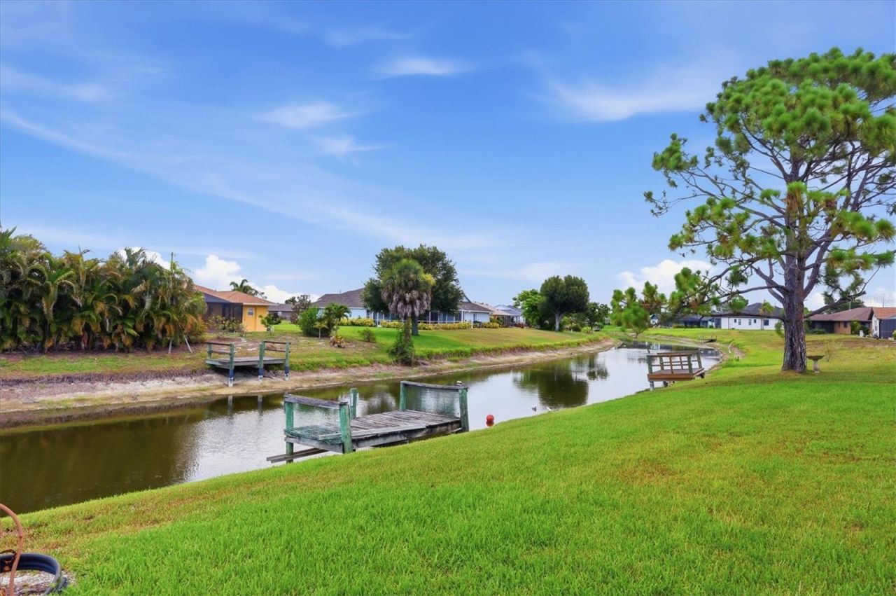 156 Mark Twain Lane, Rotonda West, FL 33947 Photo