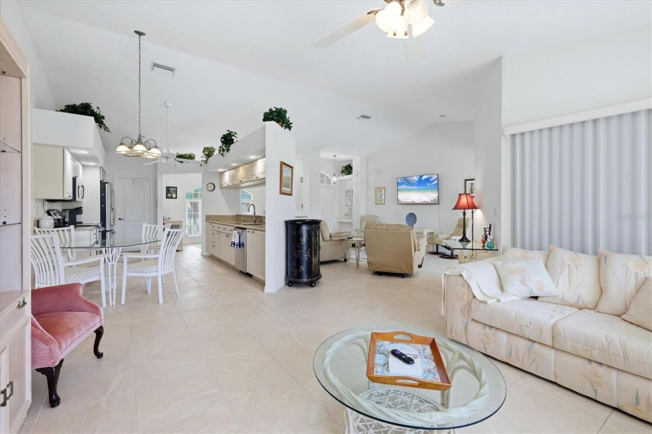 156 Mark Twain Lane, Rotonda West, FL 33947 Photo