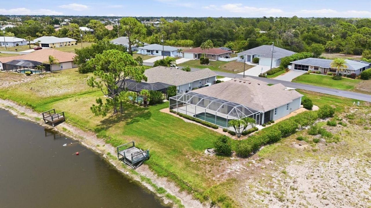 156 Mark Twain Lane, Rotonda West, FL 33947 Photo