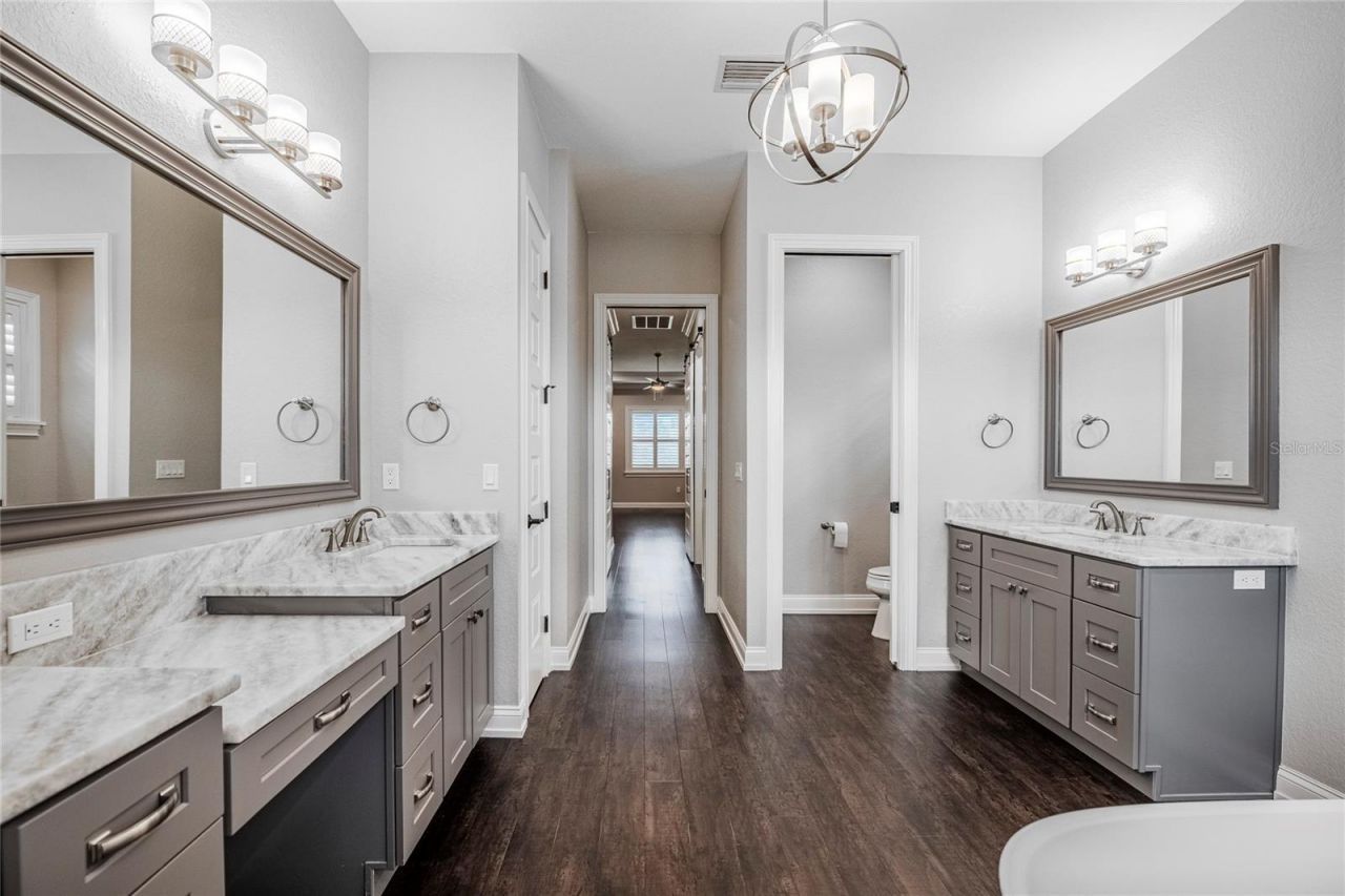6545 Emerald Woods Lane, Lakeland, FL 33813 Photo