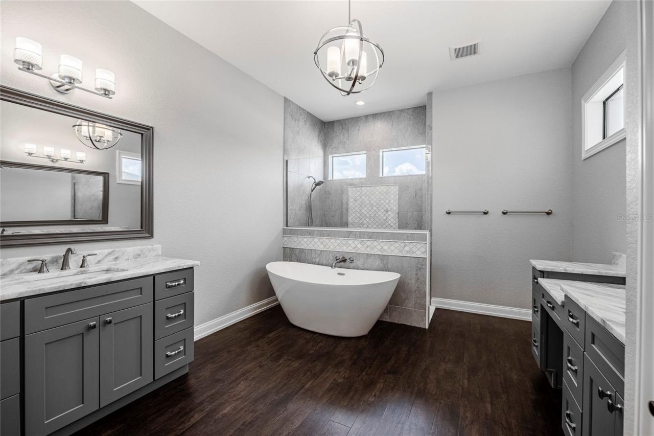 6545 Emerald Woods Lane, Lakeland, FL 33813 Photo
